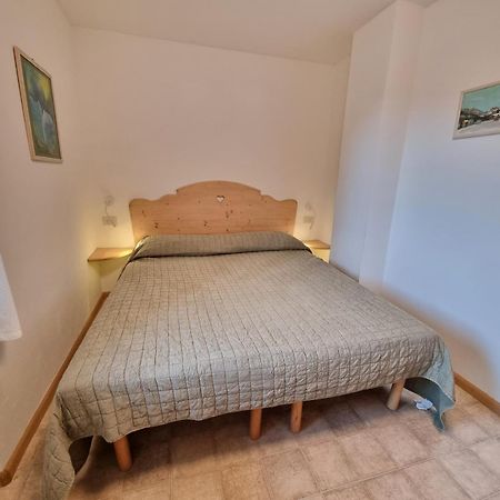 Apartamento Casa Riz Campitello di Fassa Exterior foto