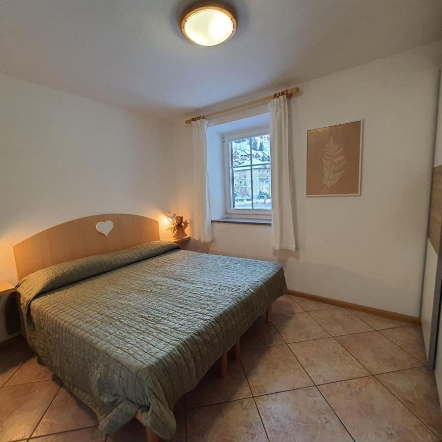 Apartamento Casa Riz Campitello di Fassa Exterior foto