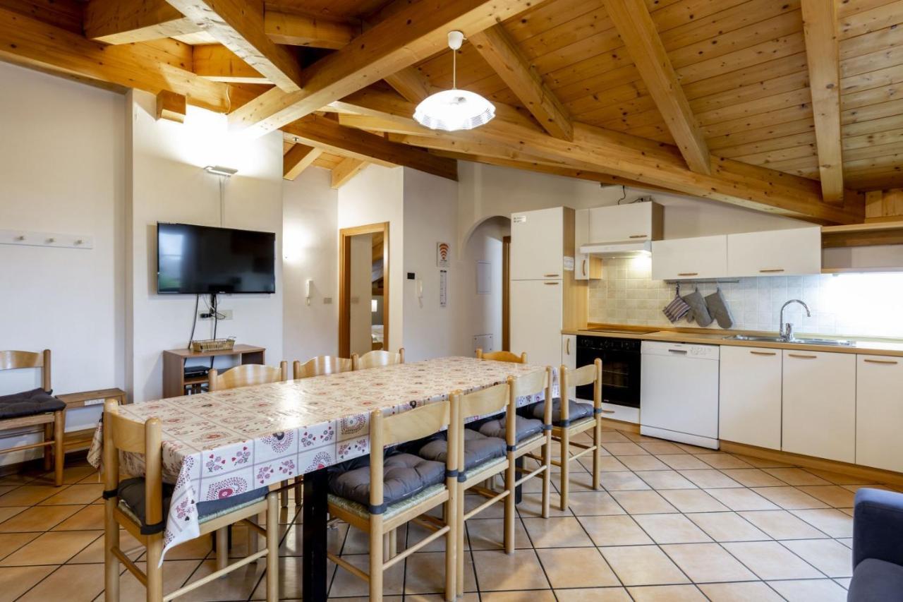 Apartamento Casa Riz Campitello di Fassa Exterior foto