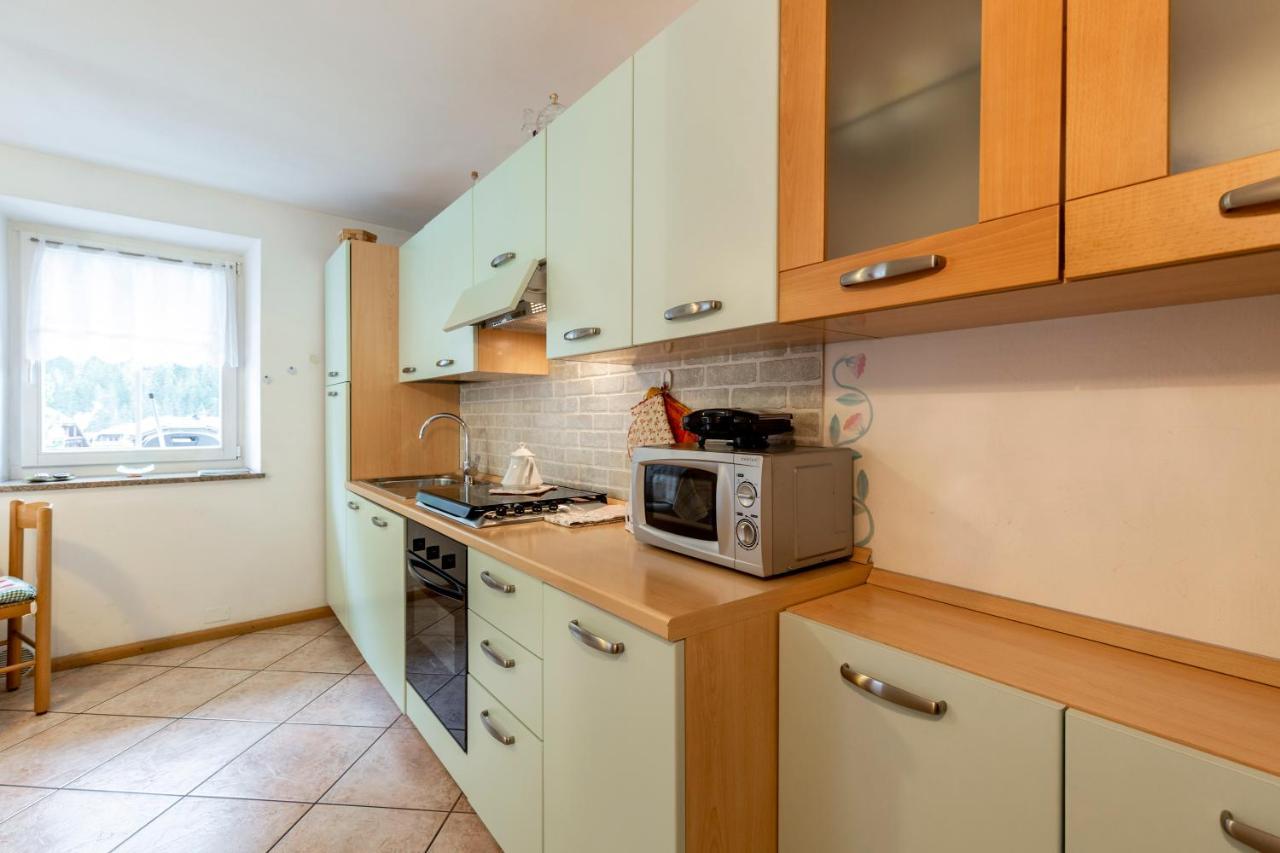 Apartamento Casa Riz Campitello di Fassa Exterior foto